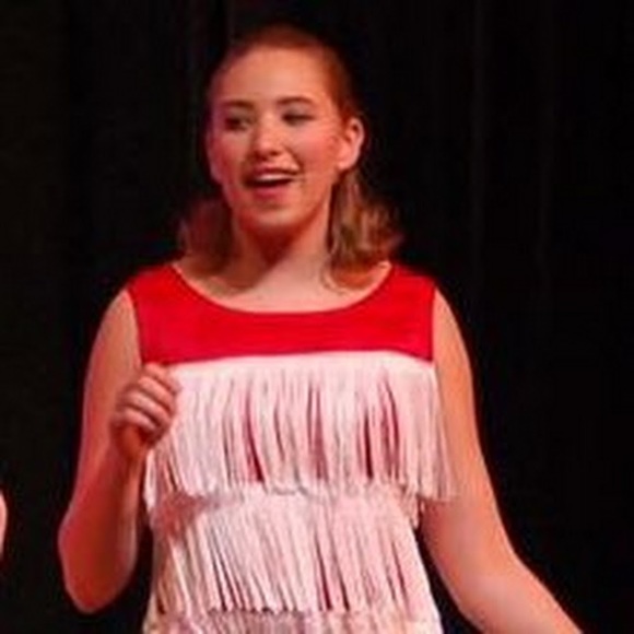 Meet your Posher, Sabrina - Picture 1 of 1